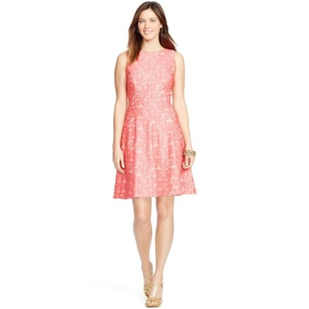 Sleeveless Lace Dress Light Pink